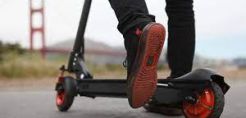 UrbanGlide Ride 100S & Ride 82L: Νέα e-scooters για τις πιο άνετες βόλτες