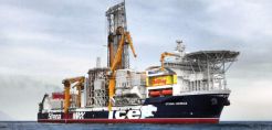 Έφτασε με ούριο άνεμο στην "Δελφίνη" το Stena Icemax