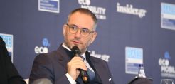 Μάνος: Κόβονται από Φεβρουάριο όσοι φορτιστές ηλεκτρικών οχημάτων δεν δηλώθηκαν στην πλατφόρμα του ΔΕΔΔΗΕ - Έρχεται ως τα μέσα του έτους η δυναμική τιμολόγηση