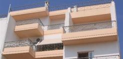 ΝΔ: Εμπαιγμός η νέα εγκύκλιος για τους ημιυπαίθριους