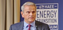 Λαζαράκης (INTRAKAT): Δυσοίωνο το μέλλον των ΑΠΕ