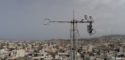 Μικρομετεωρολογικούς πύργους για την απευθείας μέτρηση των εκπομπών θερμότητας και CO2 τοποθέτησε στο Ηράκλειο το ΙΤΕ 