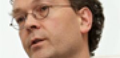 Ζερομίν Ζετελμέγιερ: «Προς συντεταγμένη αναδιάρθρωση χρέους η Ελλάδα»