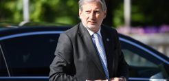 Χαν: Δεν εννοούσα αλλαγή συνόρων αλλά την ΑΟΖ Ελλάδας-Αλβανίας