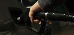 Μειώθηκε ο ειδικός φόρος στα καύσιμα στην Ουγγαρία