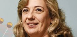 Μάρω Κακαβέλα: Στέλεχος σε έργα φυσικού αερίου – Υποψήφια με το Ποτάμι