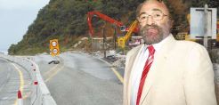 Δ. Δελεβέγκος: Συνεχίζεται το σφυροκόπημα των πιστωτών στην quot;Τοξότηςquot; του Καλογρίτσα