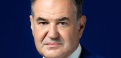 2025: Μια μεταβατική χρονιά για την αγορά φωτοβολταϊκών (και μια «Χρυσή Ευκαιρία») / ELVAN