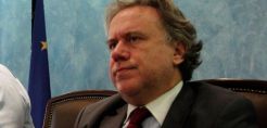 Στη Μόσχα Κατρούγκαλος και Γ. Τσίπρας – Προσδοκίες από τη συνεργασία με την Ευρασιατικής Οικονομικής Επιτροπής