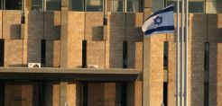 «Πρασινίζει» η Κνέσετ στο Ισραήλ