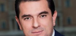 Οι πολιτικές για την ενεργειακή μετάβαση με διαφάνεια, καινοτομία και το ελάχιστο κόστος