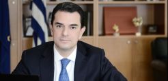 Σκρέκας: Σημαντικός ο ρόλος του φυσικού αερίου – Η Ελλάδα κόμβος και στην πράσινη ενέργεια