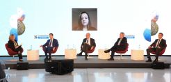 Το φυσικό αέριο «γέφυρα» στη μετάβαση – Αναγκαίες οι επενδύσεις σε υδρογόνο