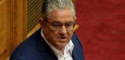 Κουτσούμπας: Σε λίγο θα βάλετε ανεμογεννήτριες και στην Ακρόπολη