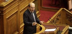 Χατζηδάκης: Πωλητήριο μόνον για το 49% του ΔΕΔΔΗΕ, με ισχυρά δικαιώματα μειοψηφίας - Οι τρεις άξονες του ΥΠΕΝ για το 2020