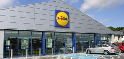 Αποσύρει τα πλαστικά μιας χρήσης η Lidl Hellas