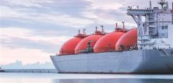 Νέες συμφωνίες υιοθέτησης του LNG από τη ναυτιλία
