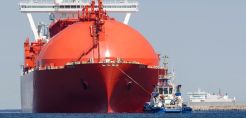 Η Γερμανία ψάχνει εναλλακτικές πηγές LNG σε Κατάρ και Εμιράτα