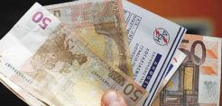 Διευκρινίσεις ΔΕΗ για τις ληξιπρόθεσμες οφειλές