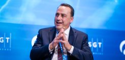 Λουμάκης: Διαφορετικά τα δεδομένα μεταξύ standalone και behind the meter μπαταριών σε έργα ΑΠΕ  