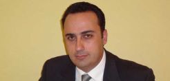 Λουμάκης: Πλεονεκτήματα και προκλήσεις από την εγκατάσταση φωτοβολταϊκών στα κτήρια 