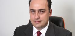 Λουμάκης: Να τεθεί όριο ανταγωνισμού 2-3 MW στην Α#039; κατηγορία των διαγωνισμών, όχι 20%