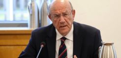 ΑΔΜΗΕ εναντίον ΡΑΕ: Θα προσβάλει δικαστικά το πρόστιμο 5 εκατ. ευρώ που επέβαλε η Αρχή για καθυστερήσεις στην Πελοπόννησο – «Πλήρως αβάσιμη η απόφαση»