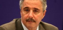 Γ.Μανιάτης: Στόχος να συνεχιστεί η ανάπτυξη των ΑΠΕ