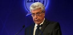 Παναγιωτάκης: Απαραίτητη η αύξηση εσόδων από τα τιμολόγια για να βγεί η ΔΕΗ στις αγορές – Στο τραπέζι η μείωση της έκπτωσης 15% και η ρήτρα CO2