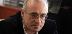 Την κοινή βούληση για ανάπτυξη των σχέσεων Ελλάδας-Αζερμπαϊτζάν και σε τομείς πέραν της ενέργειας τόνισαν Μάρδας - Αλίεφ