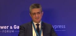 Ζούμας σε Κοντολέοντα: Με πλαφόν δεν μπορούν να εκτελεστούν διμερή συμβόλαια διότι αγοράζονται και πωλούνται στην ΟΤΣ
