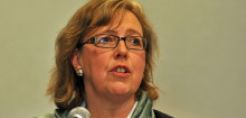 Στις Σκουριές η Καναδή βουλευτής Elizabeth May