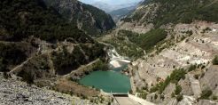 Μεσοχώρα: Ανικανότητα, σκοπιμότητα ή δόλος;