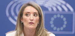 Ρομπέρτα Μέτσολα: Να υπάρξει ευρωπαϊκή λύση για τις τιμές στην ενέργεια - Η πρόταση Μητσοτάκη ανοίγει την συζήτηση 