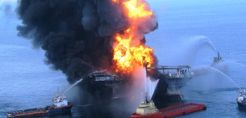 BP: Πιθανή η κατηγορία της ανθρωποκτονίας για την έκρηξη στον Κόλπο του Μεξικού