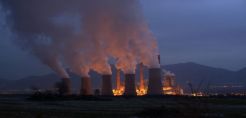Τελική παρτίδα πόκερ για τους λιγνίτες - Τα μηνύματα Παναγιωτάκη στο παρά πέντε του διαγωνισμού