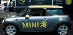 Η BMW θέλει να φτιάξει το ηλεκτροκίνητο Mini στη Μεγάλη Βρετανία