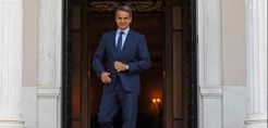 Ο πρωθυπουργός ολοκληρώνει σήμερα τον κύκλο συναντήσεων με τους πολιτικούς αρχηγούς