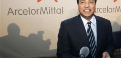 L. Mittal: Τι συμβουλεύει ο μεγιστάνας του χάλυβα για τη βιομηχανία της ΕΕ