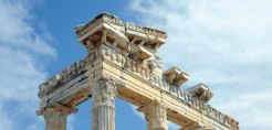 Η κλιματική αλλαγή απειλεί και τα μνημεία