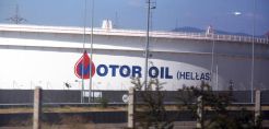 Θυγατρική της Motor Oil αποκτά το 50% συν 2 μετοχές του τηλεοπτικού σταθμού Alpha