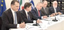 Σταθάκης: Ο EastMed μπαίνει πλέον στη δεύτερη φάση, αυτή των τεχνικών μελετών