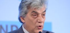Ζερβός: Είμαστε έτοιμοι για εκπτώσεις στη βιομηχανία