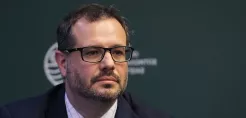 Τσάφος: Η Ελλάδα μια από τις φθηνότερες αγορές ρεύματος το καλοκαίρι – Άτοπη η σύγκριση του κόστους εξισορρόπησης με αυτό της Ιταλίας