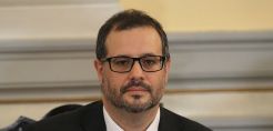 Ν. Τσάφος: Να κριθώ για το έργο μου - Να σταματήσει η απόπειρα ανθρωποφαγίας με μεθόδους ”κοπτοραπτικής”