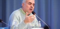 Ν. Χρυσόγελος προς Ν. Ανδρουλάκη: Όχι στο green washing πυρηνικών, αερίου – ψήφισε την απεξάρτηση από όλα τα ορυκτά καύσιμα