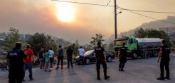 ΔΕΔΔΗΕ: Βλάβη στη γραμμή Μέσης Τάσης στην περιοχή της πυρκαγιάς