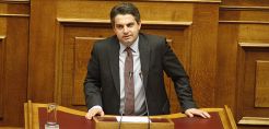 Τη μείωση του ειδικού φόρου στο πετρέλαιο ζητά το ΠΑΣΟΚ