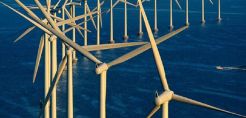 Υπεράκτια αιολικά: Δεν δέχεται νέες αιτήσεις το ΥΠΕΚΑ