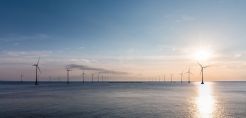 Γαλλία: Προκηρύχθηκαν δύο διαγωνισμοί 2.5 GW για offshore αιολικά